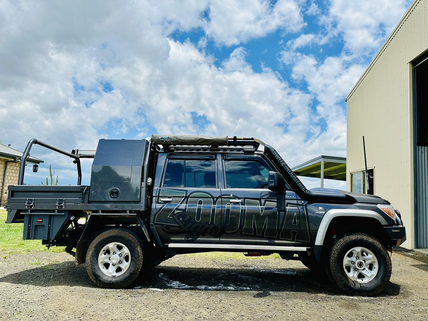 Toyota Landcruiser (2007-2023) VDJ V8 70 Series 5" Snorkel