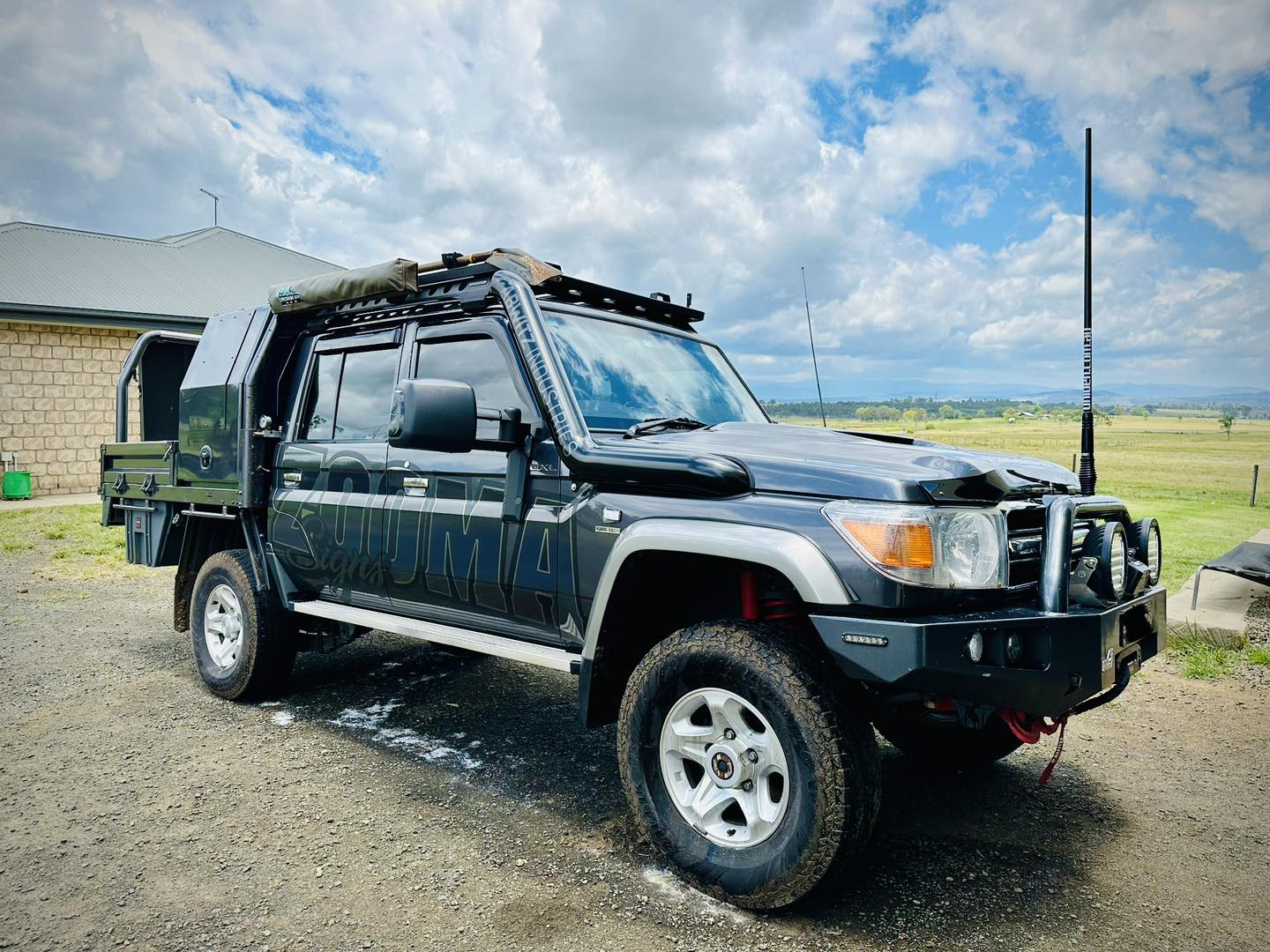 Toyota Landcruiser (2007-2023) VDJ V8 70 Series 5" Snorkel