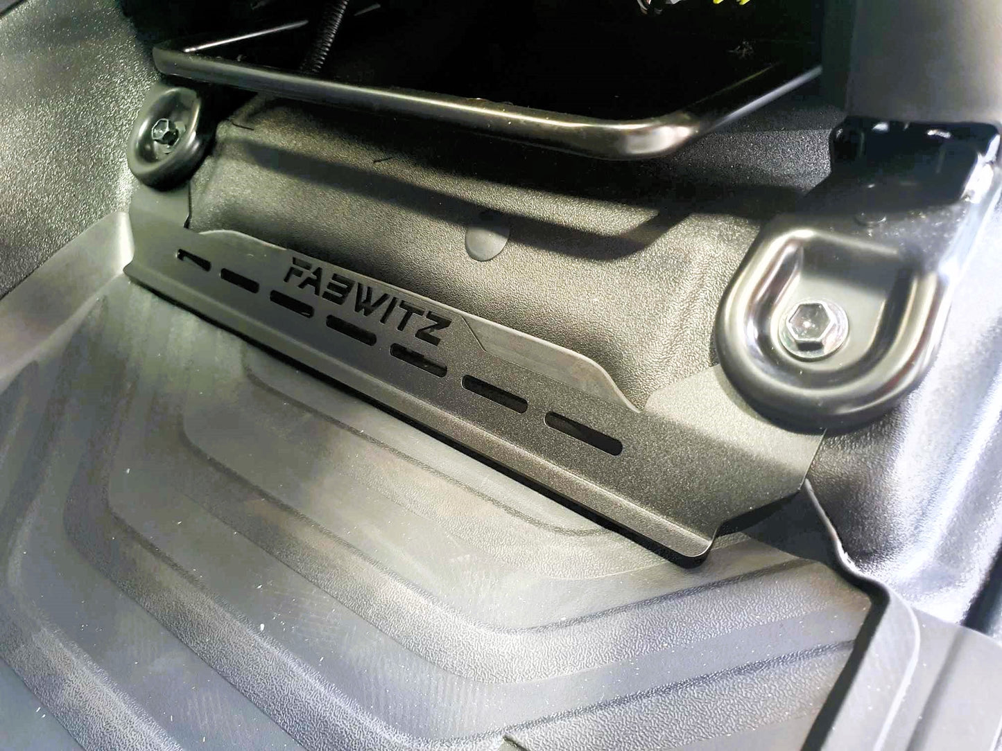 Fabwitz Fire Extinguisher Bracket - to suit Hilux N80