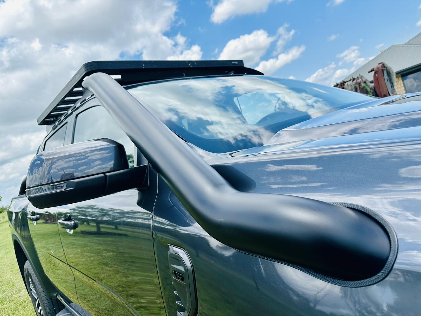 Ford Next Gen Ranger (V6) - Mid Entry Snorkel & Clear Top Airbox Package