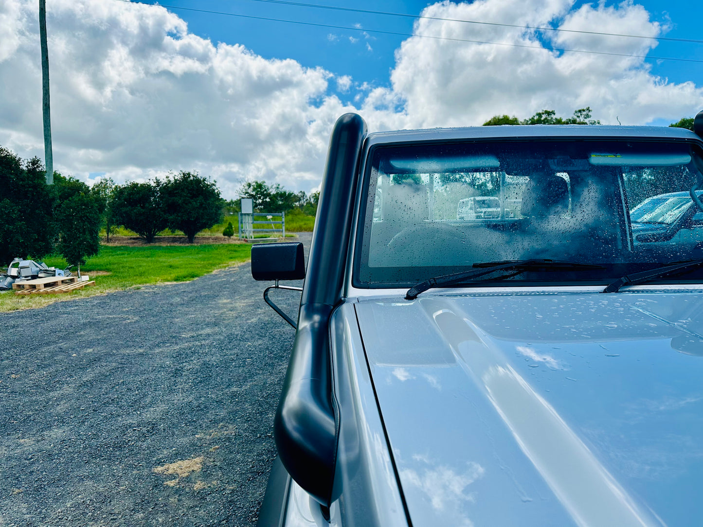Toyota Landcruiser (2024 - current) - VDJ 70 Series - DUAL 5" Snorkels - Basic Weld Powder Coated