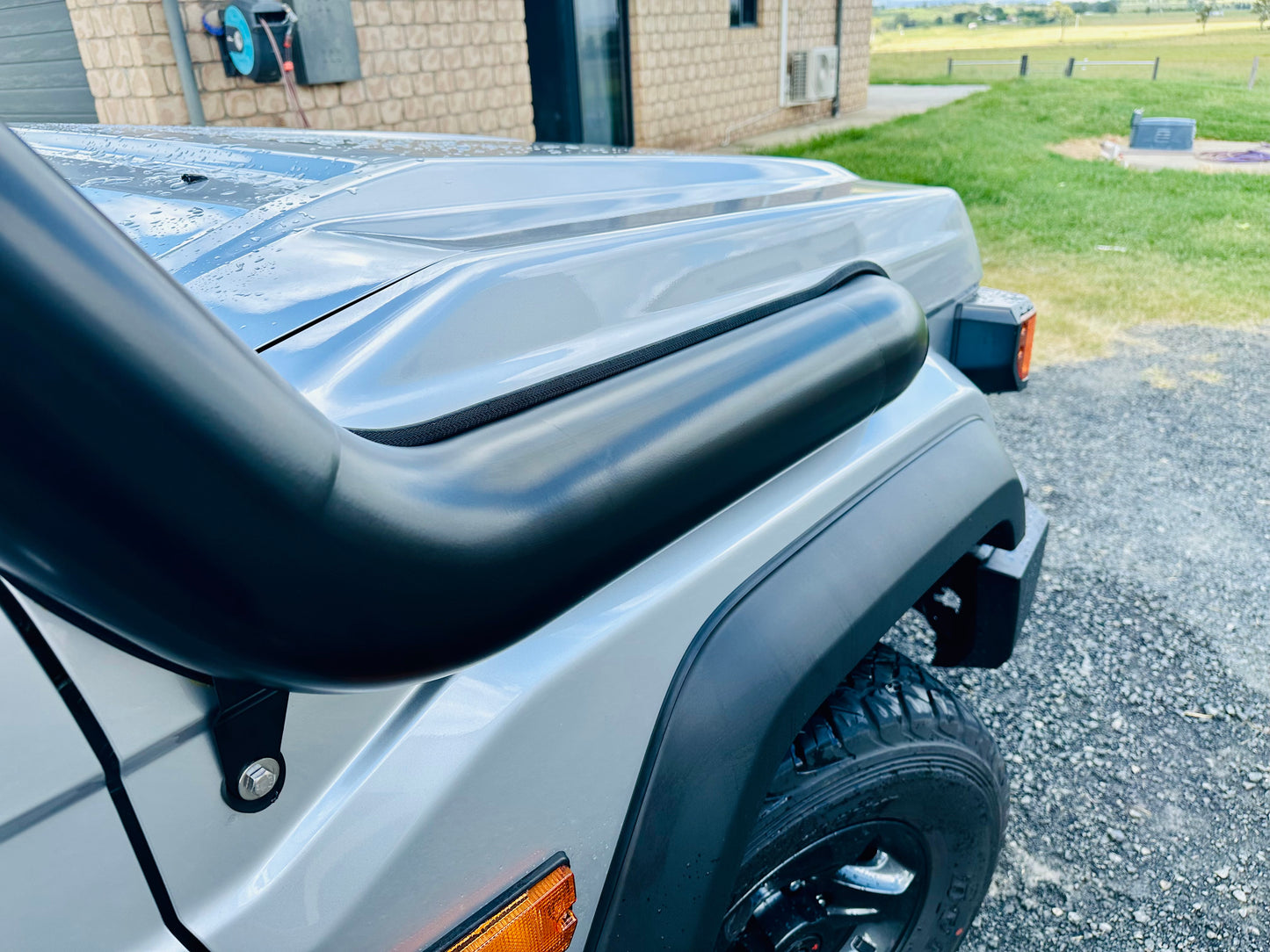 Toyota Landcruiser (2024 - current) - VDJ 70 Series - DUAL 5" Snorkels - Basic Weld Powder Coated