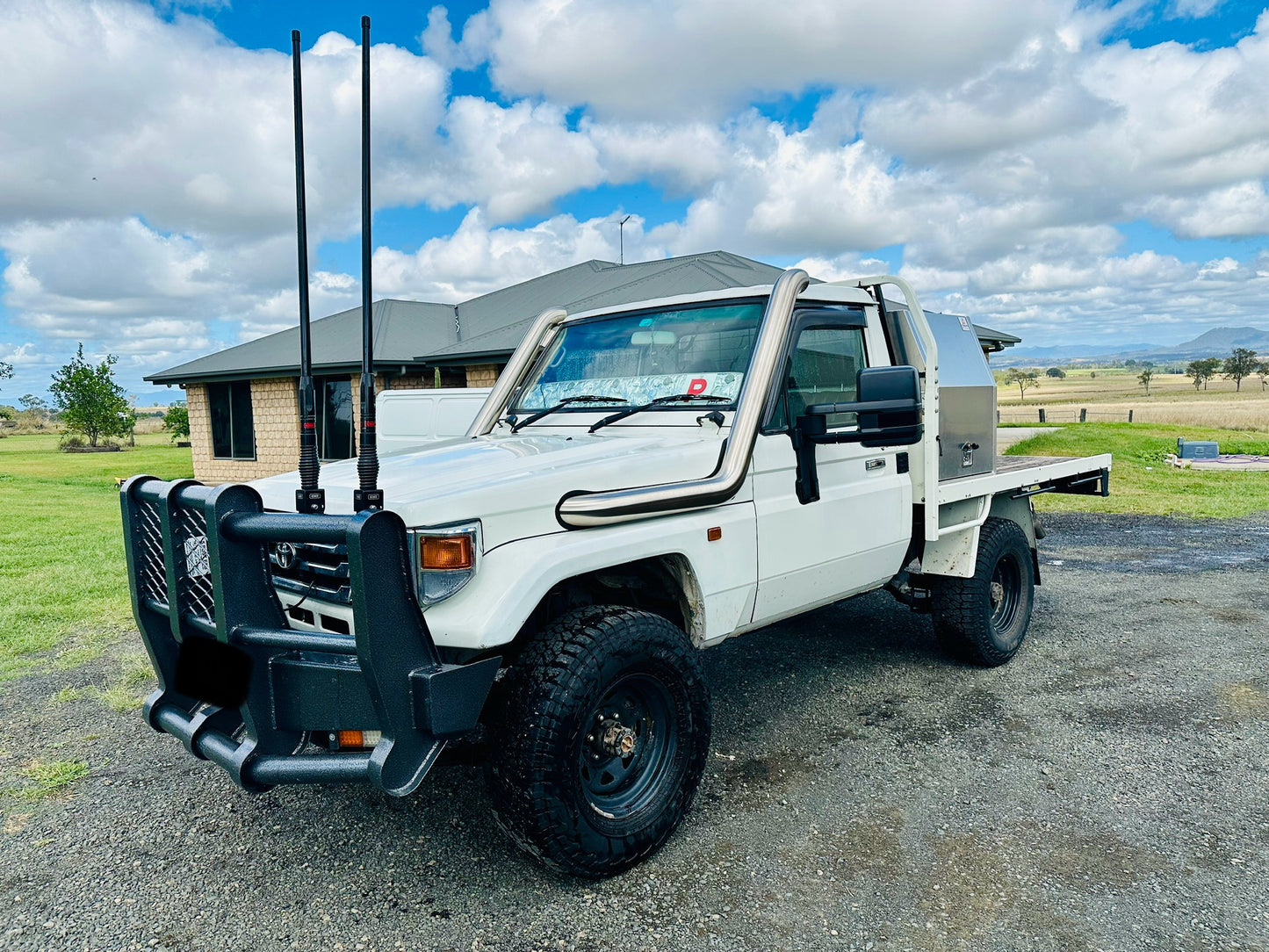 Toyota Landcruiser - 75 series - 4" DUAL Snorkels - Seamless Polished