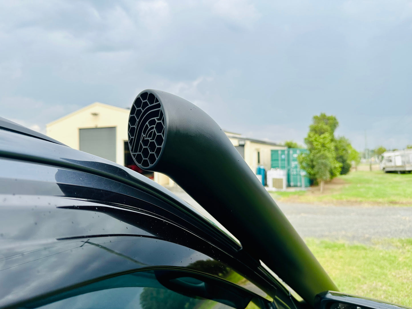 Isuzu Dmax/Mux (2021-current) - Short Entry Snorkel & Clear Top Airbox Package