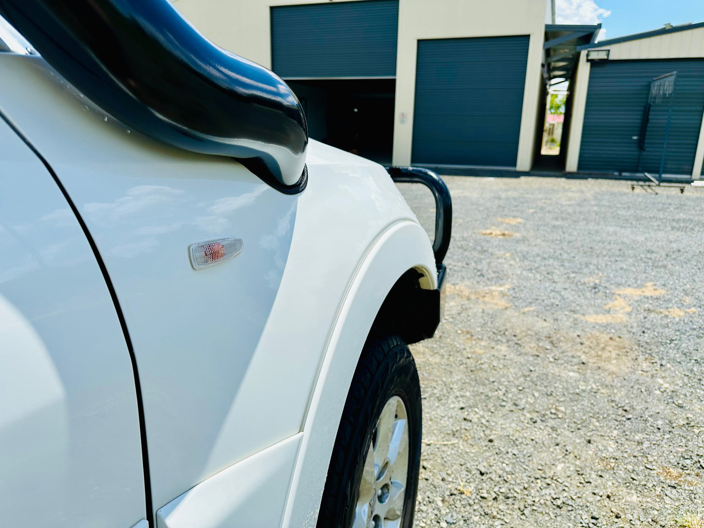 Mitsubishi Pajero - Snorkel + Clear Top Airbox Package