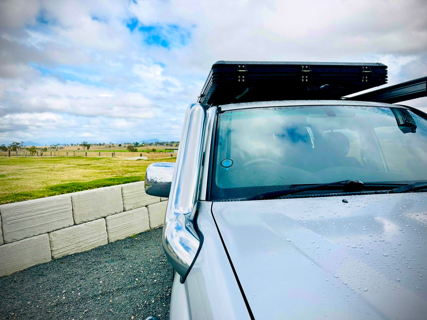 Toyota LandCruiser 100/105 Series 5" Mid Entry Snorkel