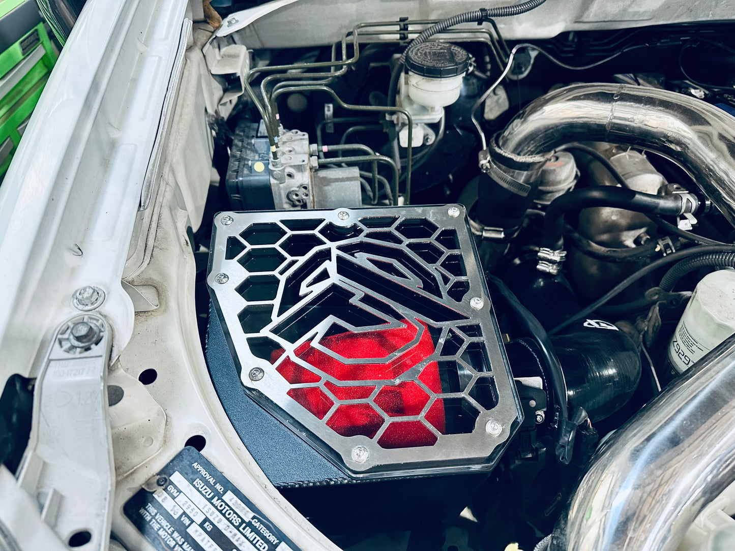 Isuzu Dmax/Mux (2012*-2016) Pre DPF - Clear Top Airbox/Intake Kit