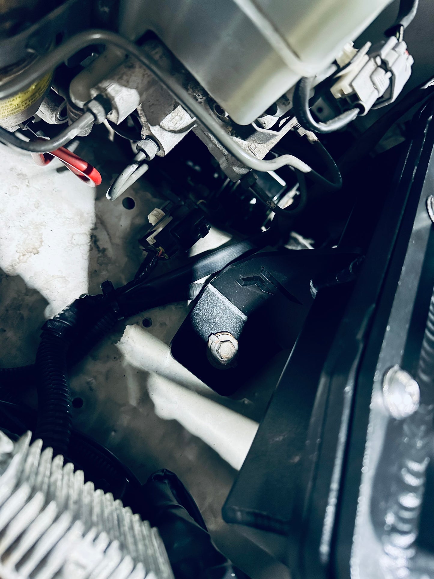 Toyota Landcruiser 100 Series (2UZ V8 Petrol) Panel Airbox