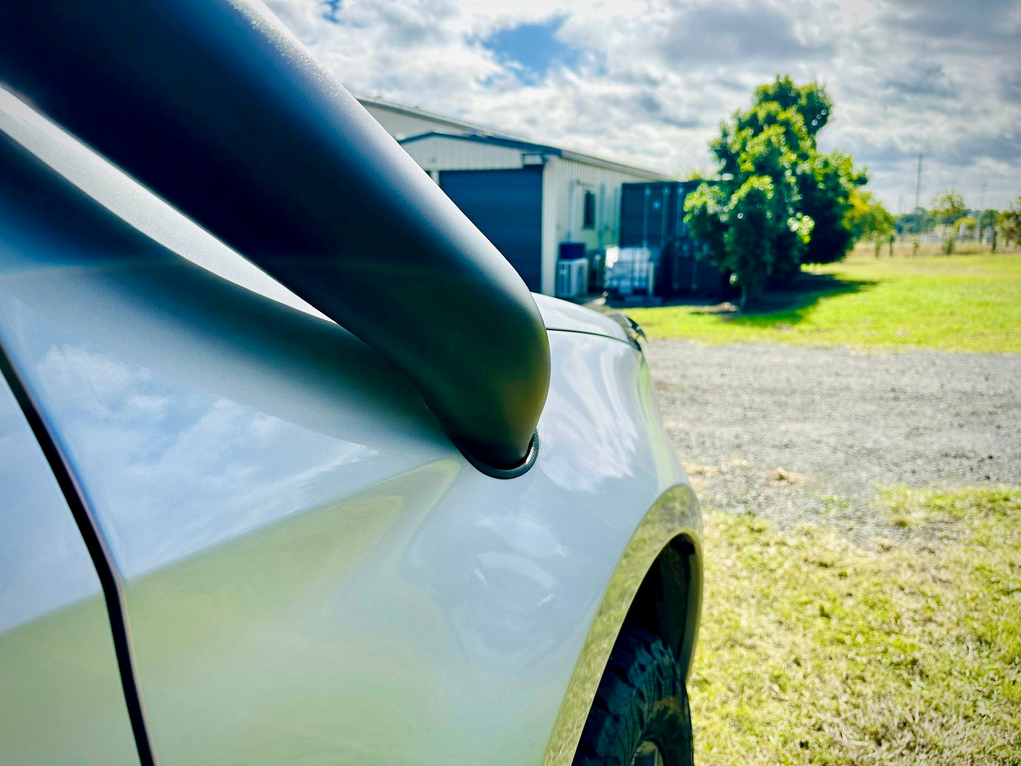 Isuzu Dmax/Mux (2021-current) - Short Entry Snorkel & Clear Top Airbox Package