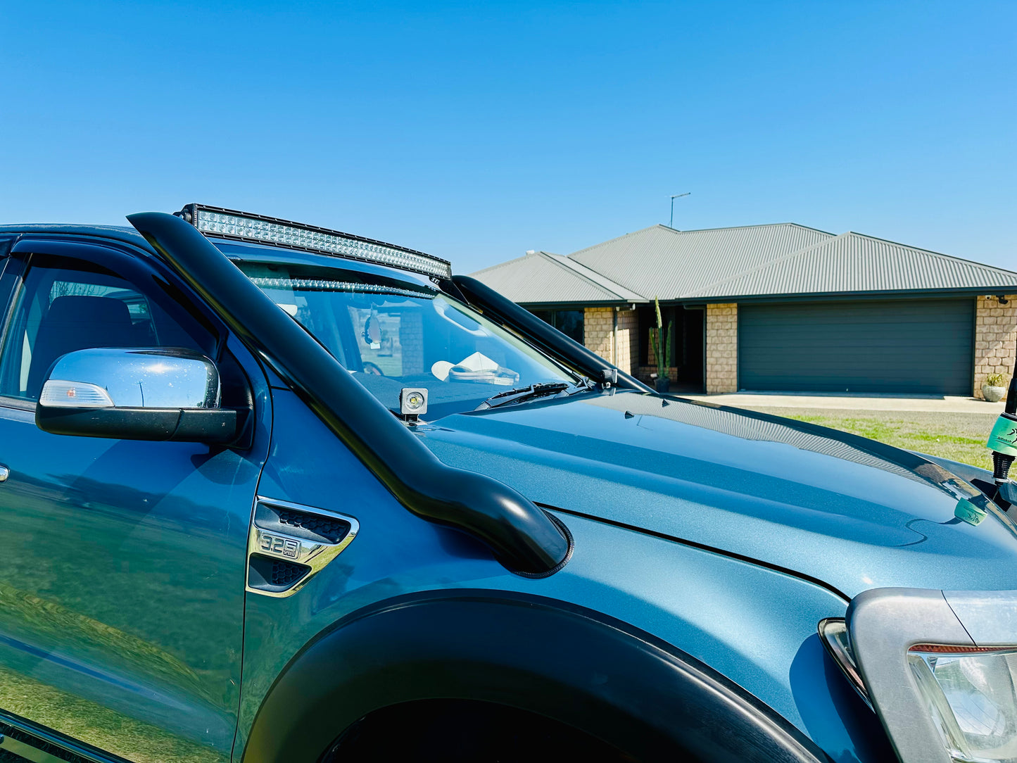 Ford PX Ranger (3.2Lt) 4" DUAL Mid Entry Snorkels