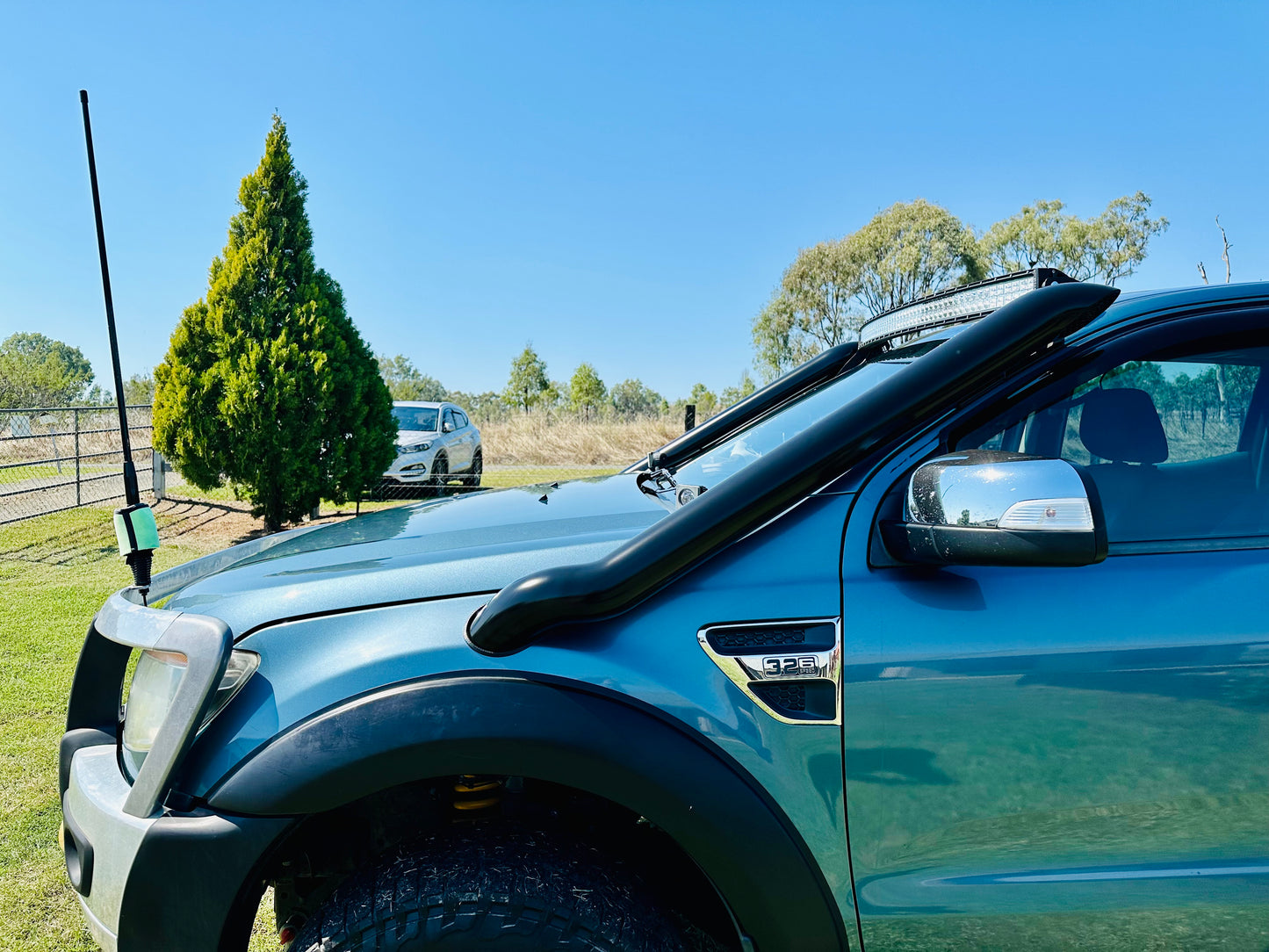 Ford PX Ranger (3.2Lt) 4" DUAL Mid Entry Snorkels
