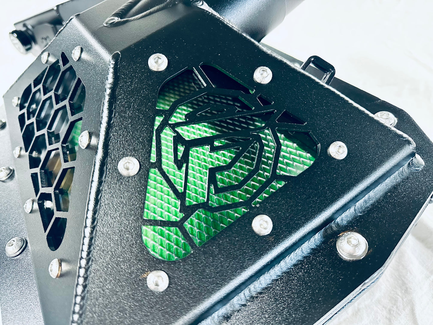 Mitsubishi Pajero - Snorkel + Clear Top Airbox Package