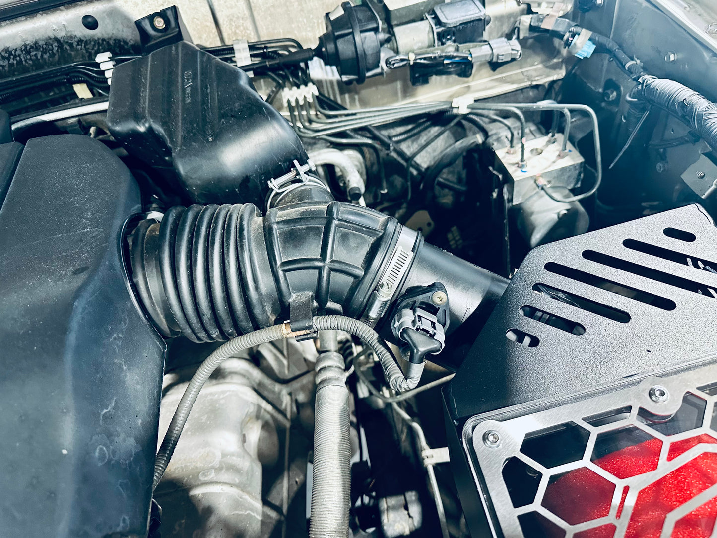 Nissan Patrol GU S1-4 TB48 - Cover Up/Rounded Guard Snorkel + Clear Top Airbox Package