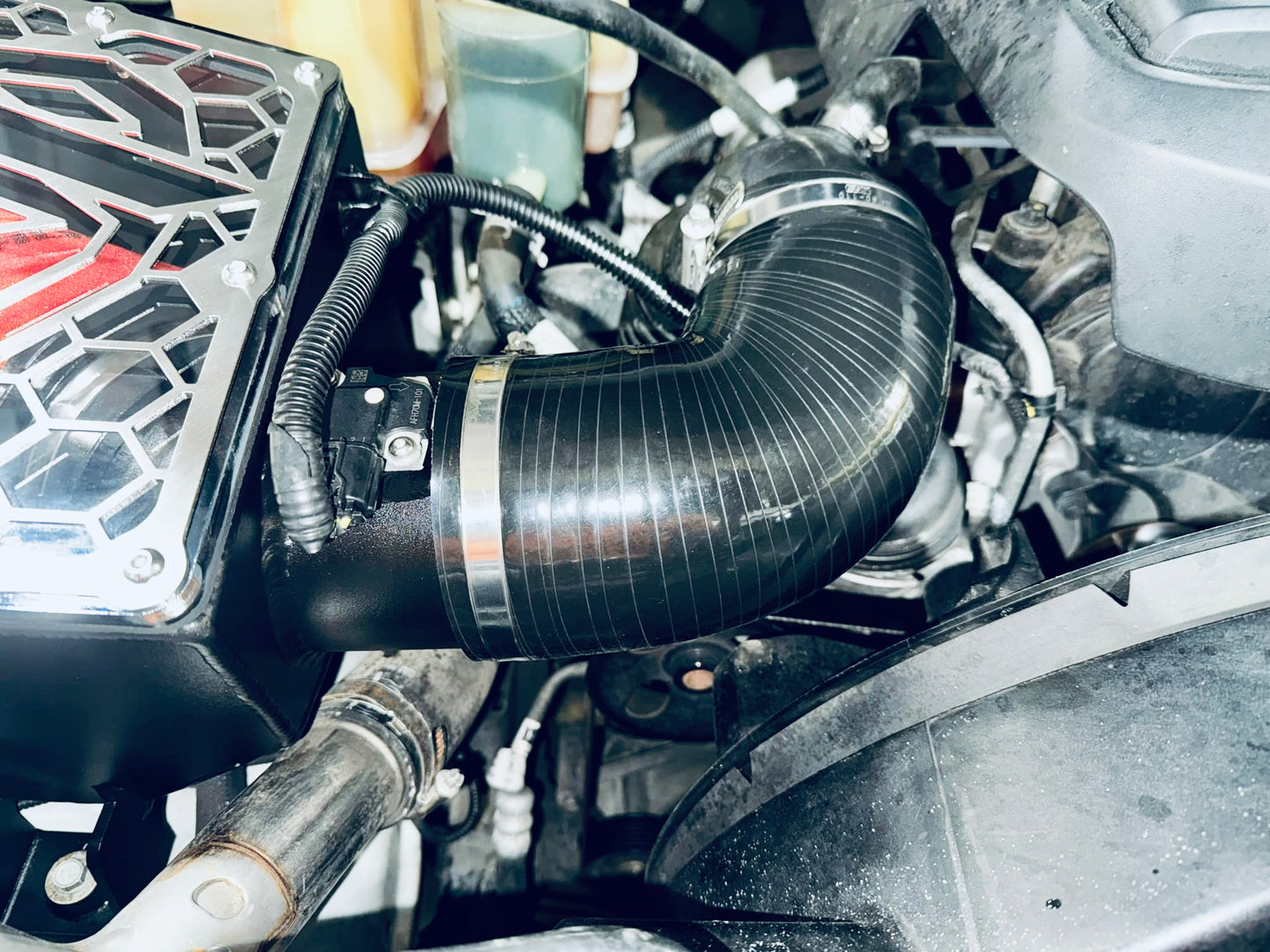 Holden Colorado RG - Mid Entry Snorkel & Clear Top Airbox Package