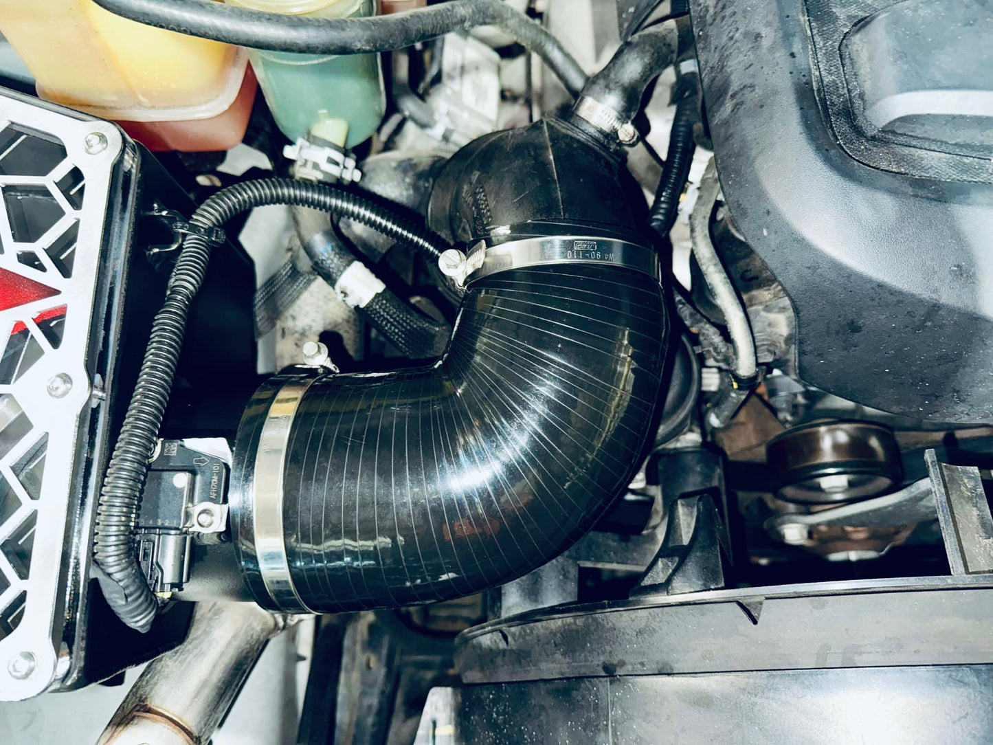 Holden Colorado RG - Mid Entry Snorkel & Clear Top Airbox Package