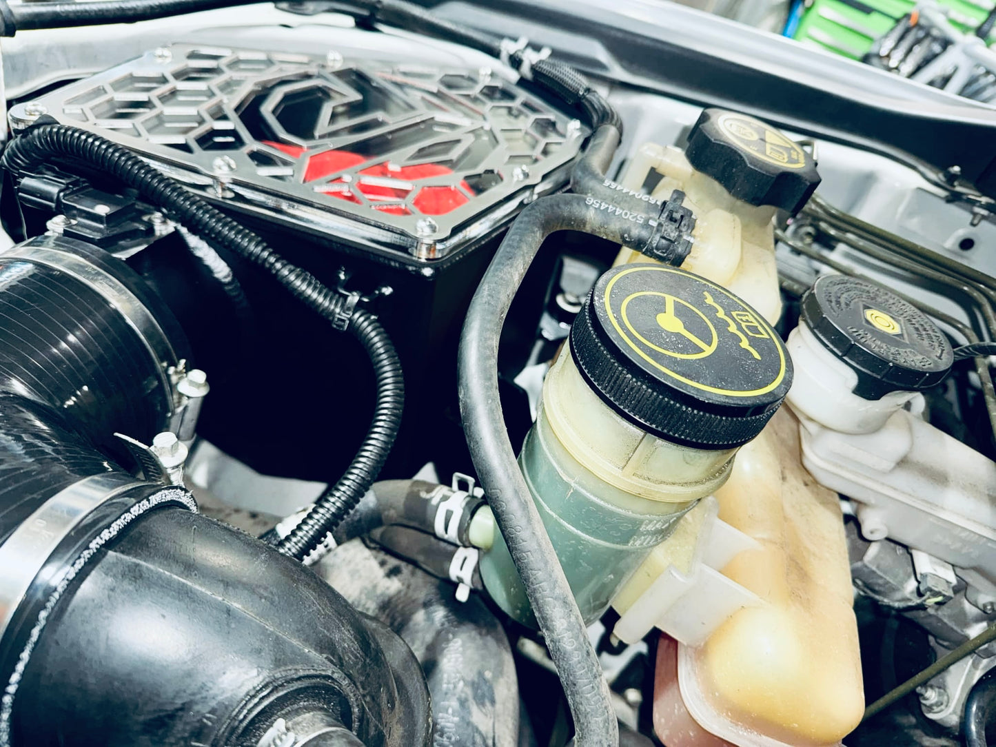 Holden Colorado RG - Mid Entry Snorkel & Clear Top Airbox Package