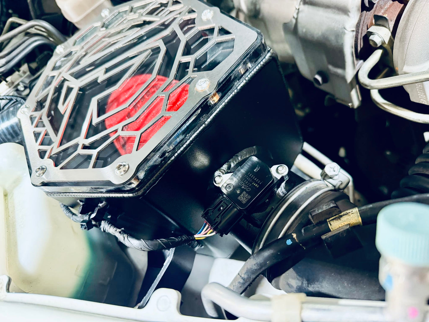 Mitsubishi Triton MR - Clear Top Airbox (on its own)