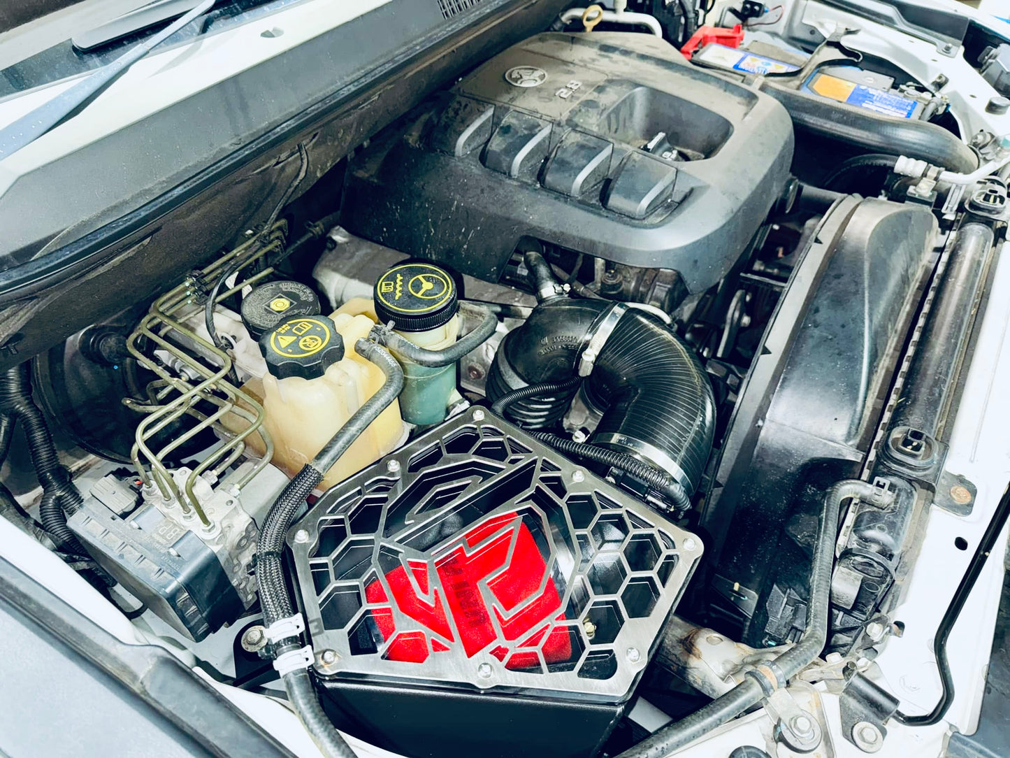 Holden Colorado RG - Mid Entry Snorkel & Clear Top Airbox Package