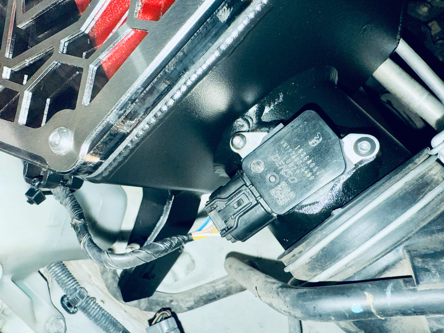 Mitsubishi Triton MR - Clear Top Airbox (on its own)