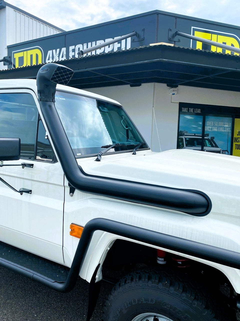 Toyota Landcruiser (2024-current) VDJ 70 Series 4" Snorkel with Ram Head