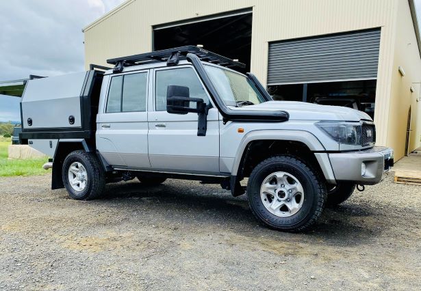 Toyota Landcruiser (2007-2023) - VDJ 79/76 Series - 4" DUAL Snorkels - Seamless Powder Coated