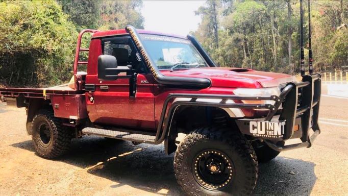 Toyota Landcruiser (2007-2023) - VDJ 79/76 Series - 4" DUAL Snorkels - Basic Weld Powder Coated