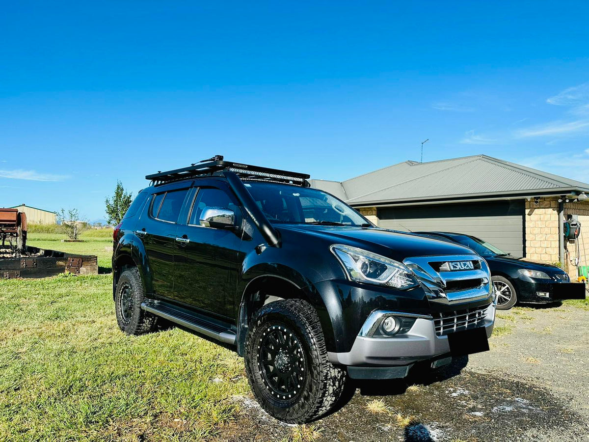 Isuzu Dmax (2012 - 2020) - Short Entry Snorkel - Seamless Powder Coated