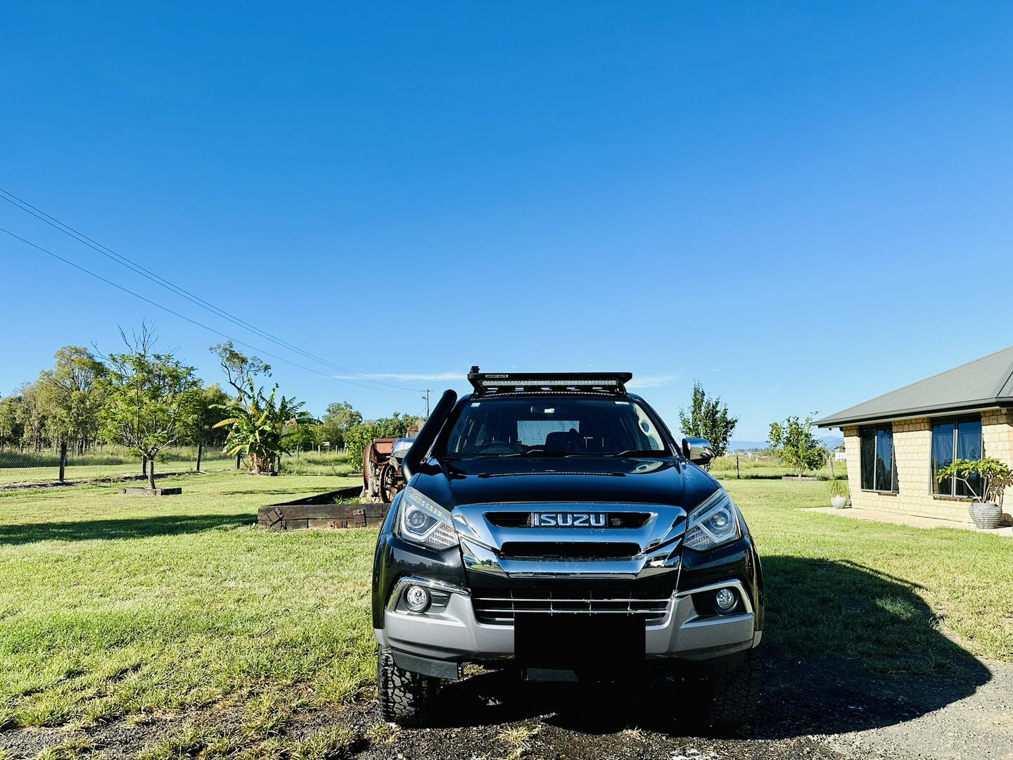 Isuzu Dmax/Mux (2012-2020) 4" Short Entry Snorkel
