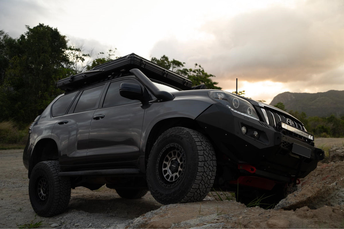 Toyota Landcruiser Prado - 150 Series - Mid Entry Snorkel - Seamless Powder Coated