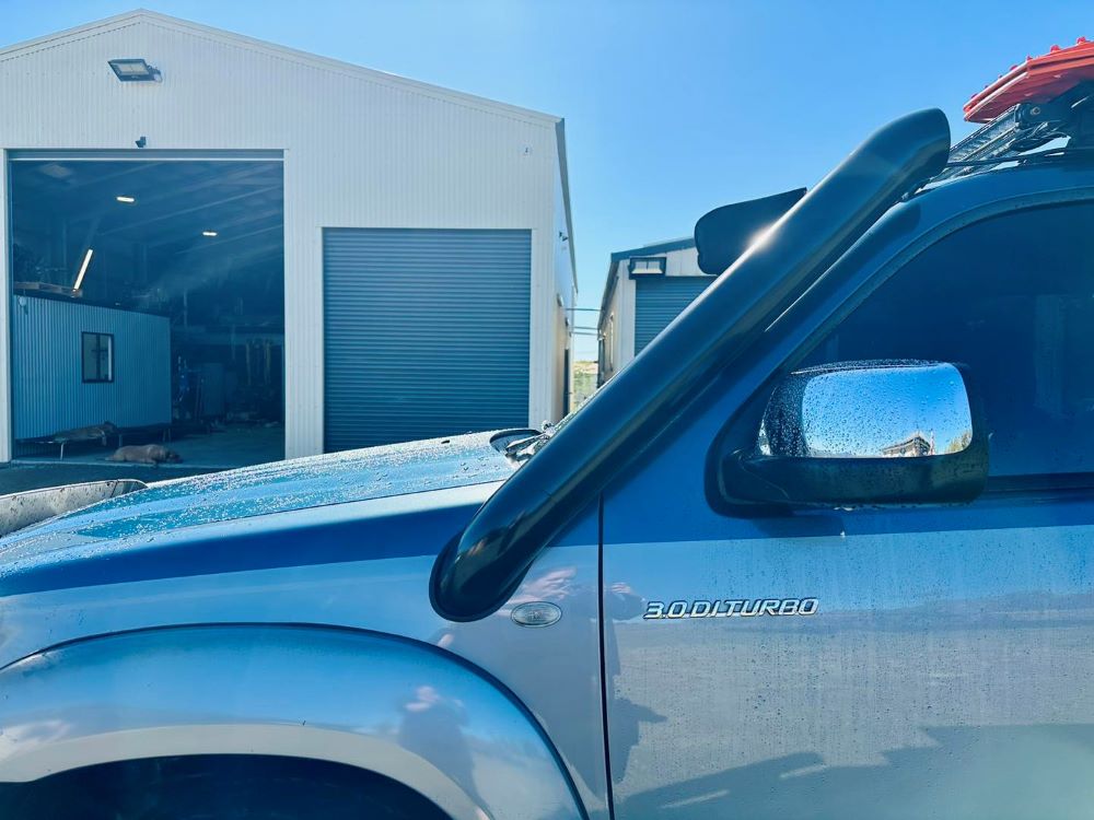 Mazda BT50 (2008 - 2011) - Short Entry Snorkel - Basic Weld Powder Coated