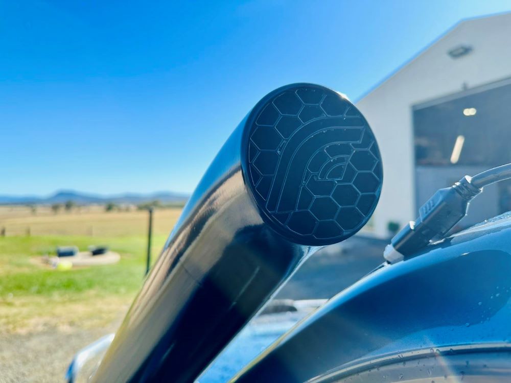 Mazda BT50 (2008 - 2011) - Short Entry DUAL Snorkels - Basic Weld Powder Coated