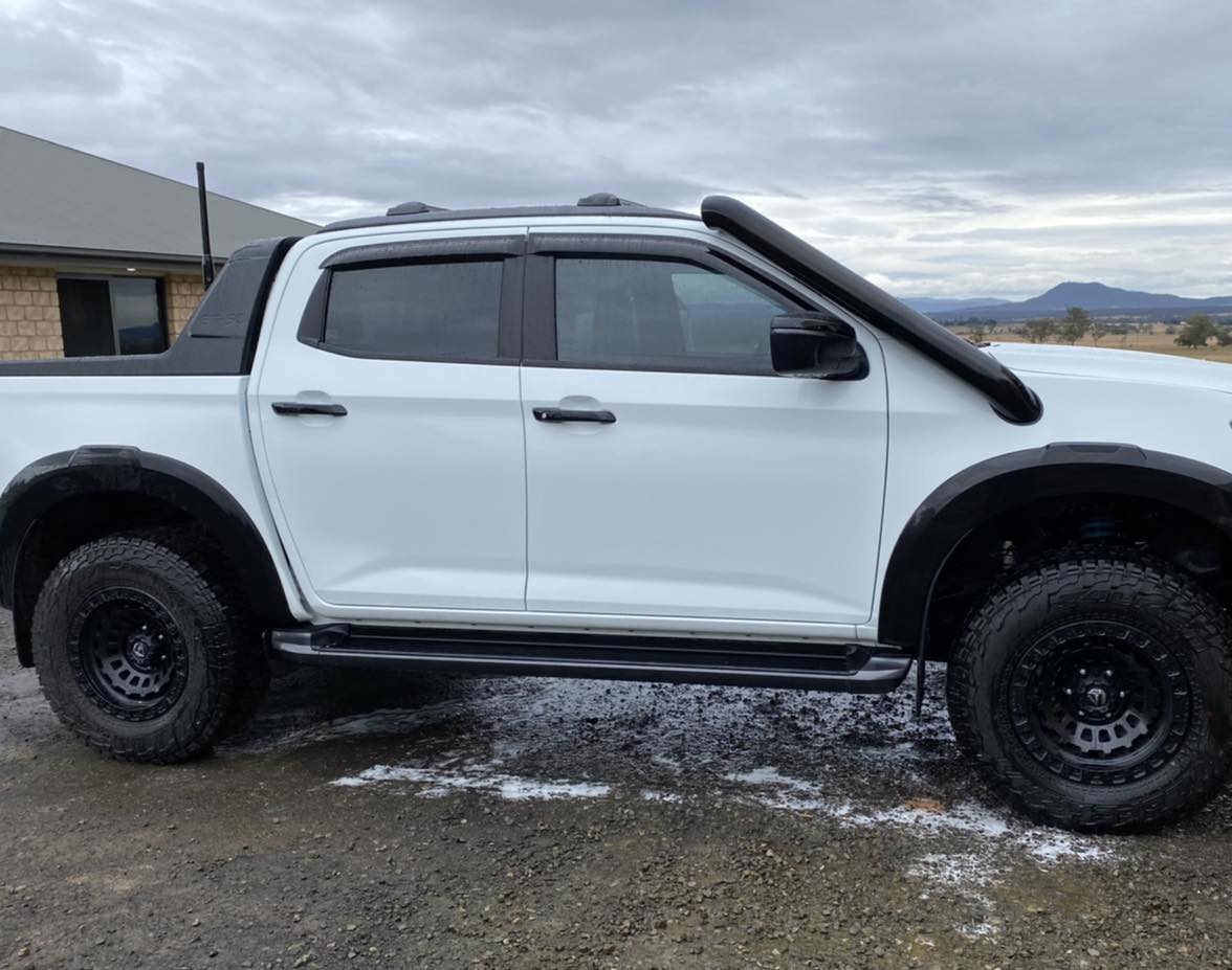 Mazda BT50 (2021 - Present) - Short Entry Snorkel - Seamless Powder Coated