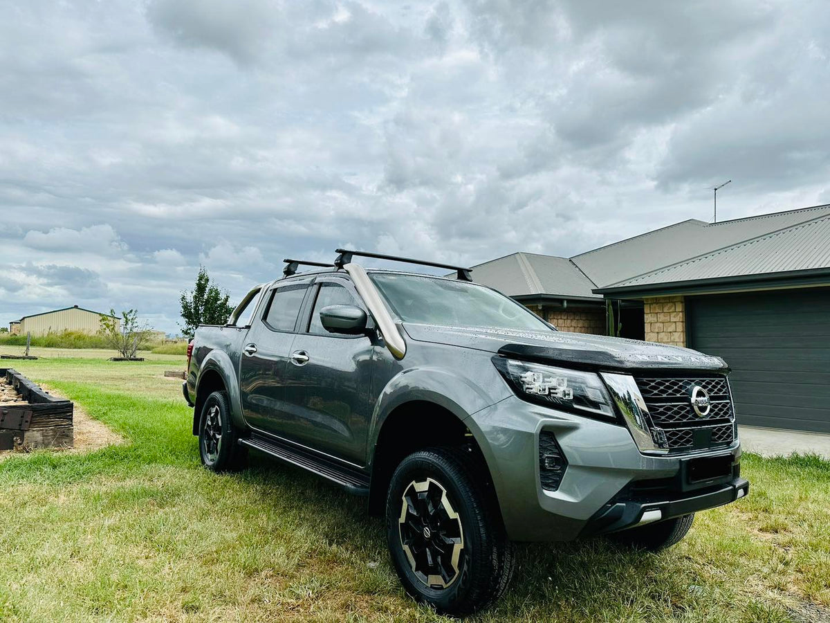 Nissan Navara (D23) NP300 - Short Entry Snorkel - Seamless Polished