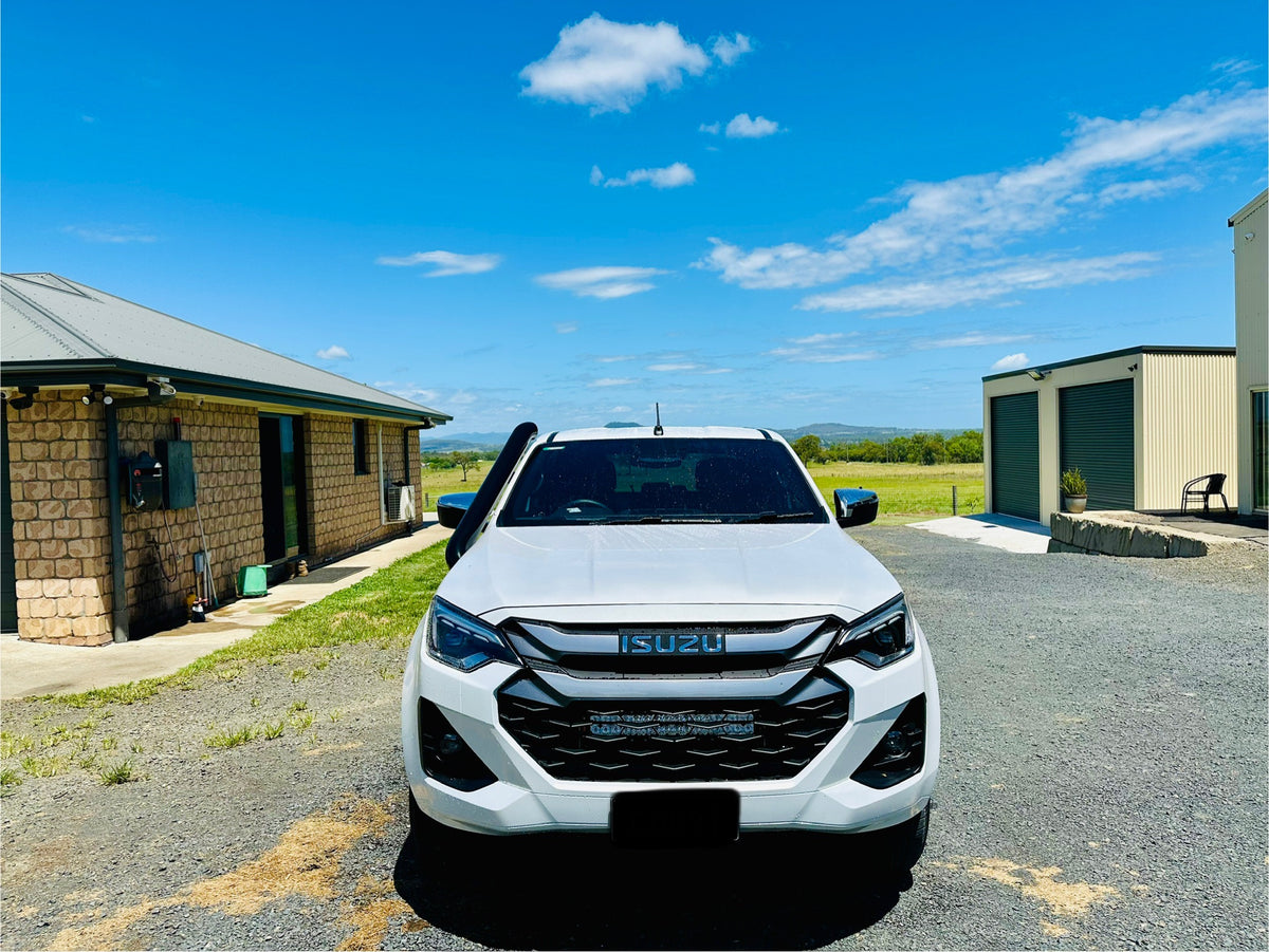 Isuzu Dmax/Mux (2021 - Present) - Short Entry Snorkel - Seamless Powder Coated