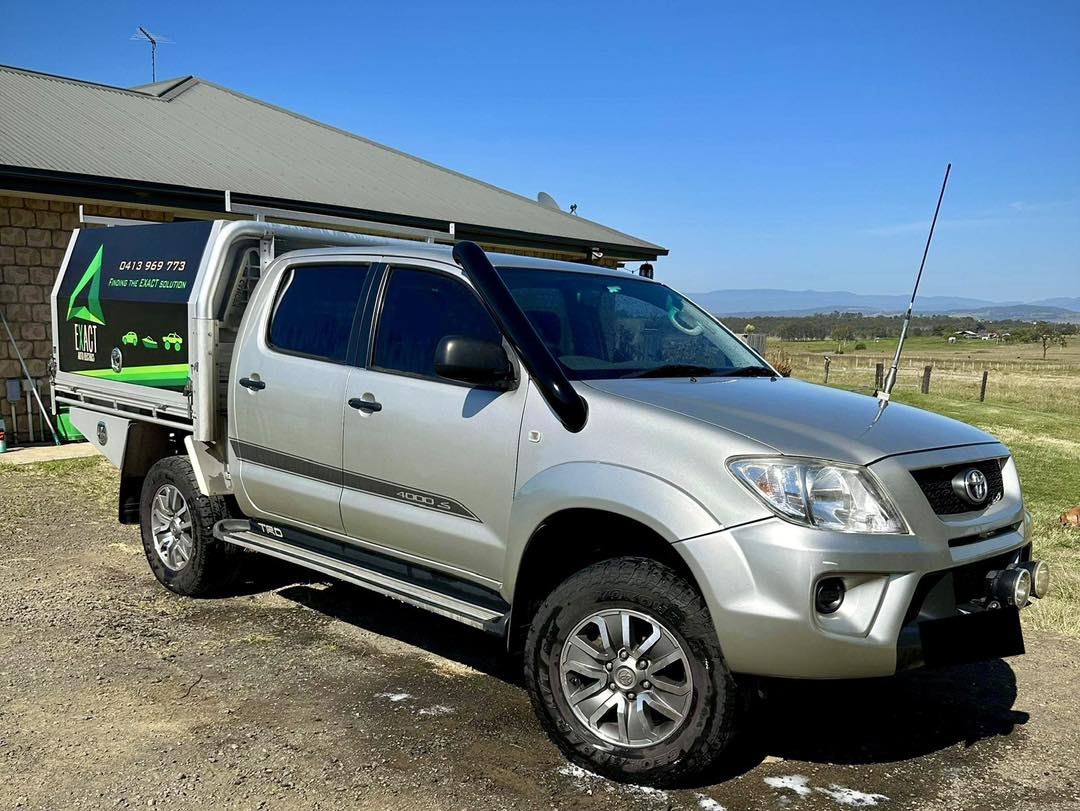 Toyota Hilux N70 - (2005 - 2014) - Short Entry Snorkel - Seamless Powder Coated