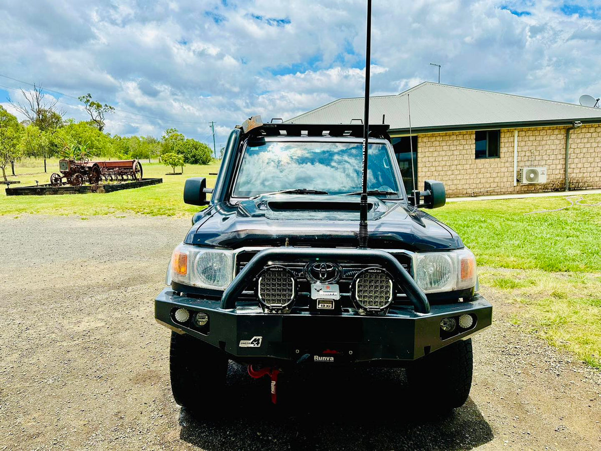 Toyota Landcruiser - VDJ V8 79/76 Series - 5" Snorkel - Seamless Powder Coated