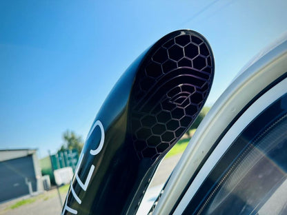 Nissan Patrol GU S1-4 - DUALS - Cover up / Rounded Guard Entry Snorkels - Seamless Powder Coated
