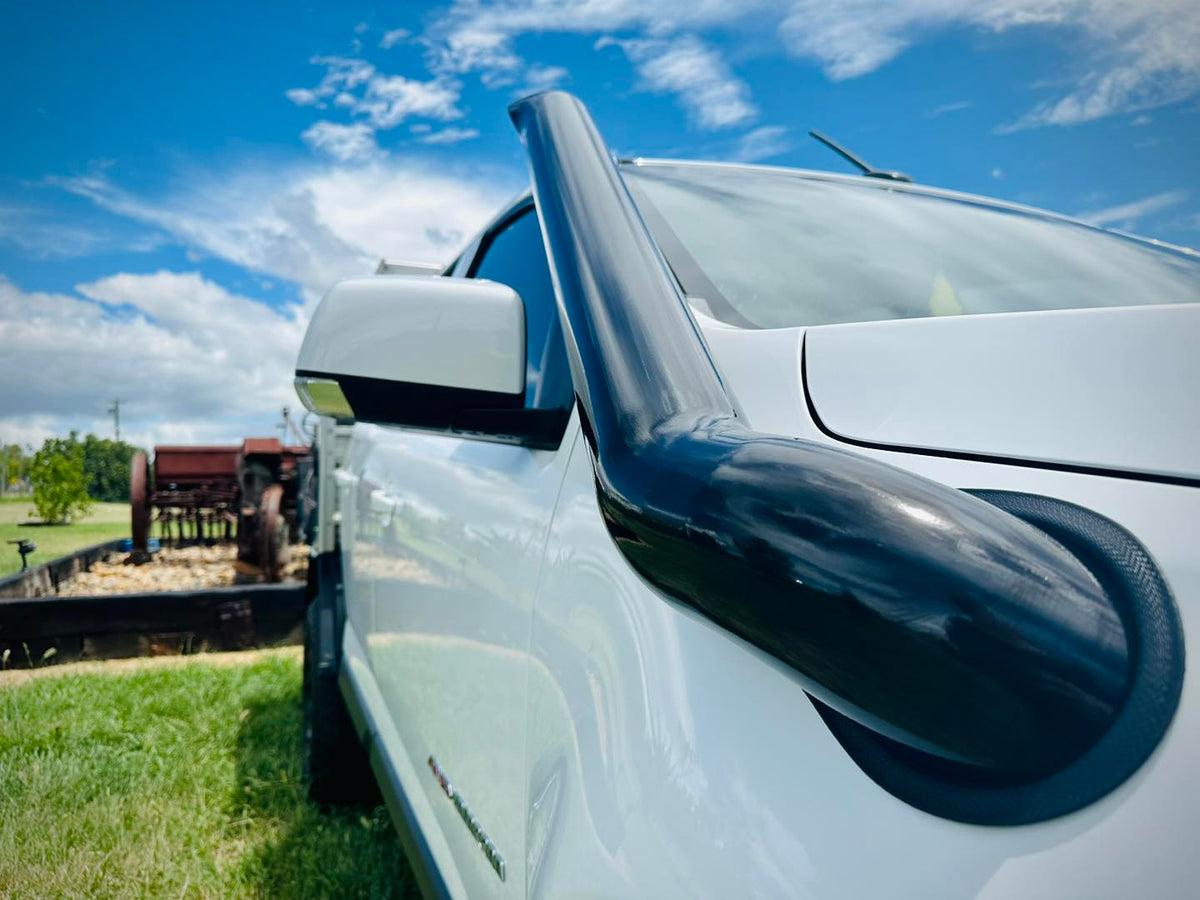 Holden Colorado RG - Mid Entry Snorkel - Seamless Powder Coated