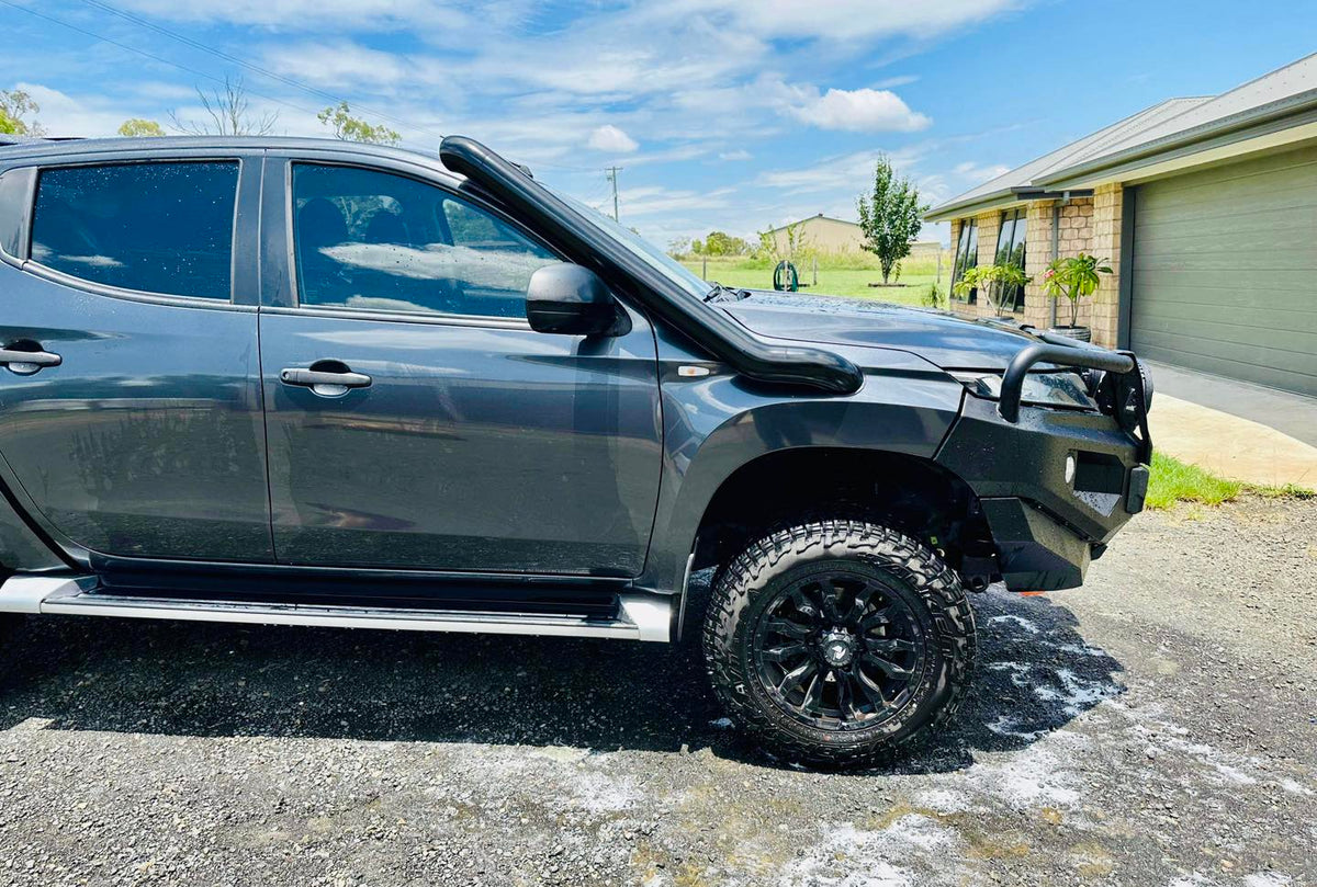 Mitsubishi Triton MR - Snorkel - Seamless Powder Coated