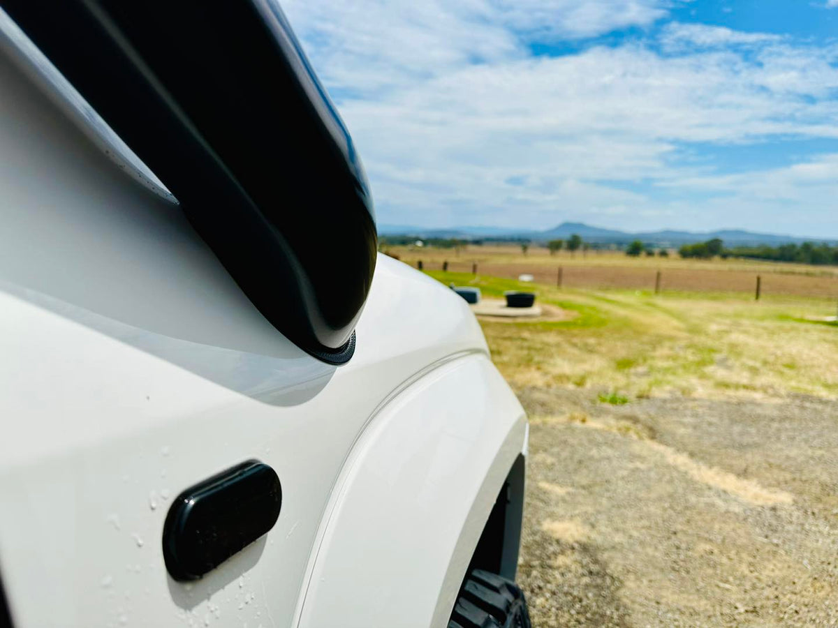 Volkswagen Amarok - Short Entry Snorkel - Seamless Powder Coated