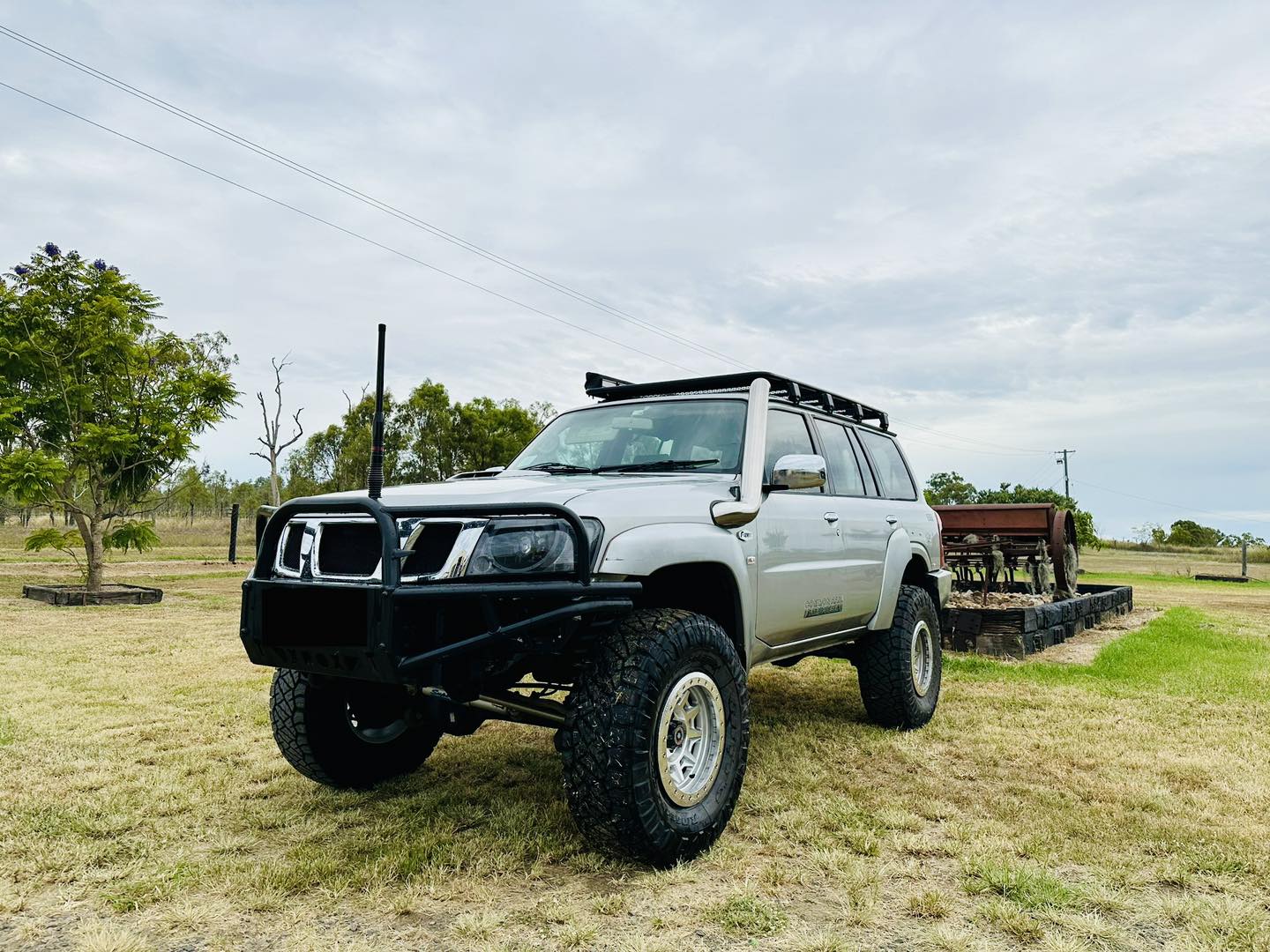 Nissan Patrol GU TB45 & TB48 - Petrol - Cover Up/Rounded Guard Entry Snorkel - Seamless Polished