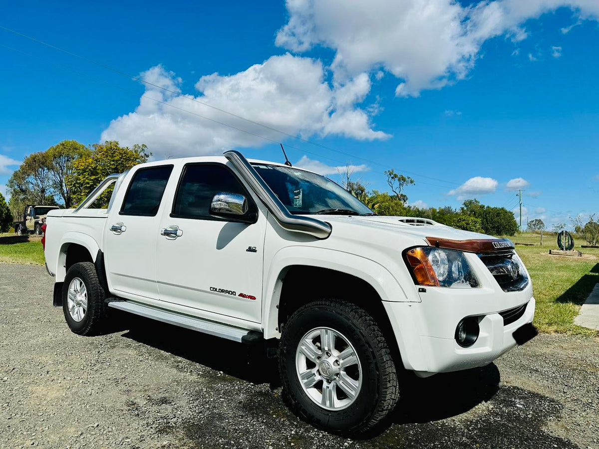 Isuzu Dmax (2008 - 2011) - Mid Entry Snorkel - Seamless Polished