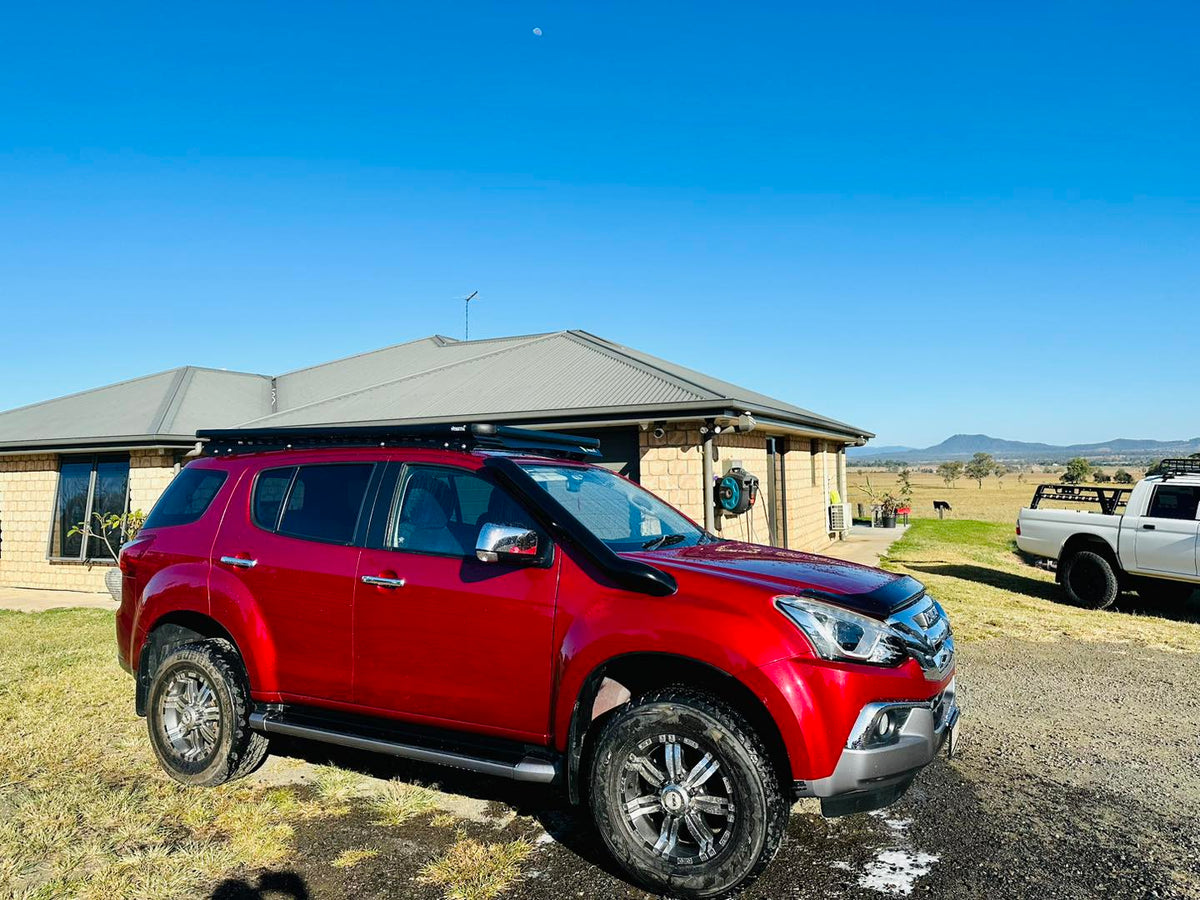 Isuzu Dmax (2021 - Present) - Mid Entry Snorkel - Seamless Powder Coated