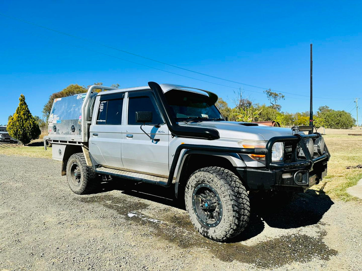 Toyota Landcruiser - VDJ V8 79/76 Series - 5" Snorkel - Seamless Powder Coated