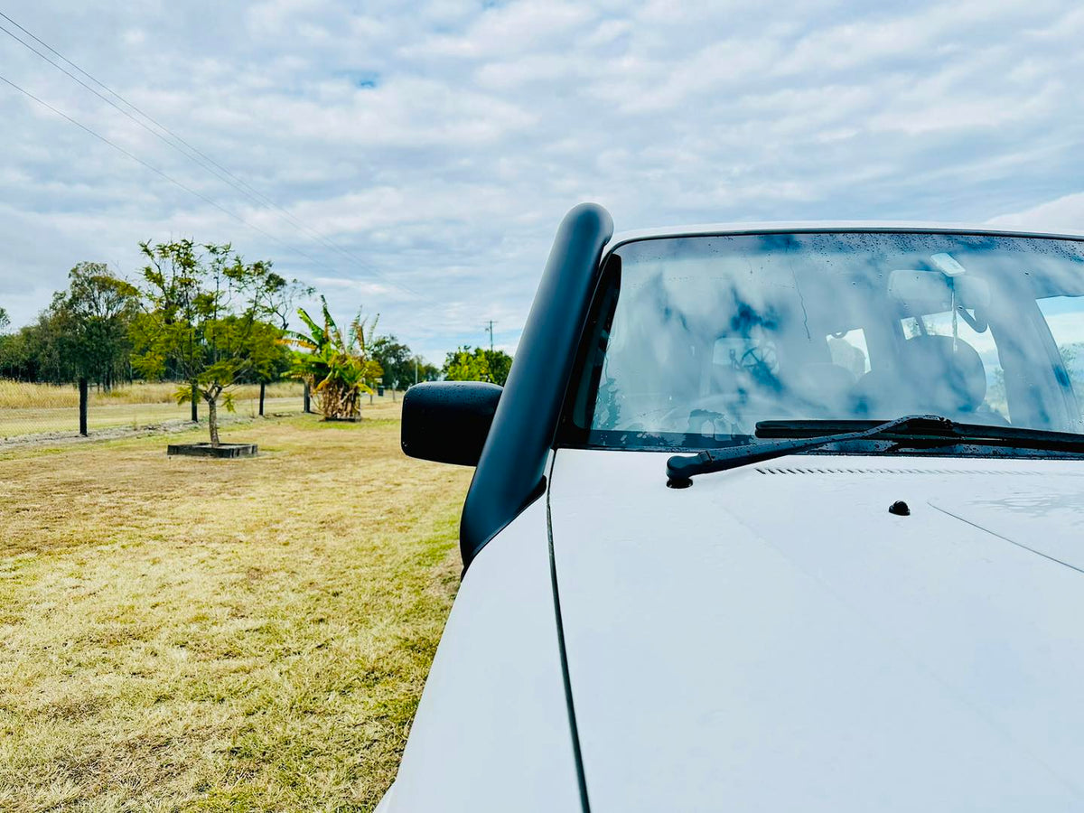 Nissan Patrol GU - Short Entry Snorkel - Seamless Powder Coated