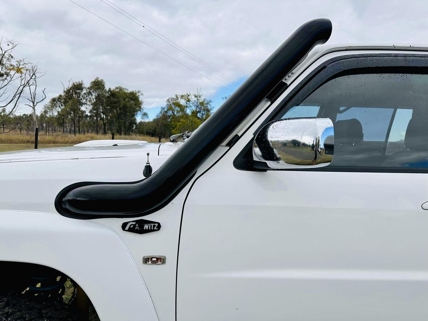 Nissan Patrol GU (TB45/48) Petrol 4" Cover Up/Rounded Guard Entry Snorkel