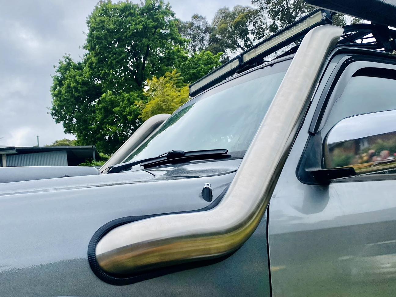 Nissan Patrol GU S1-4 (TB45/TB48) 4" DUAL Cover up / Rounded Guard Entry Snorkels