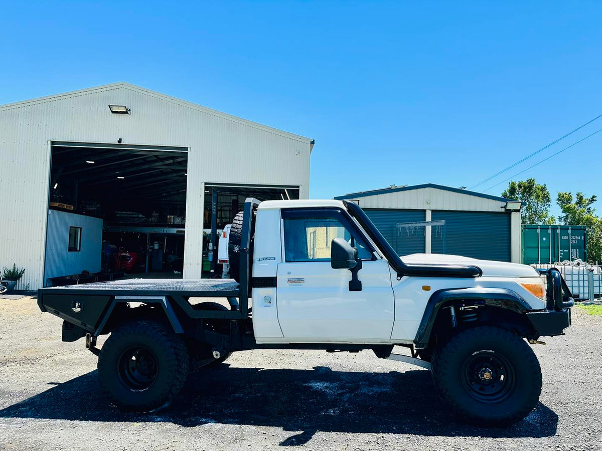 Toyota Landcruiser (2007-2023) - VDJ 79/76 Series - 4" Snorkel - Seamless Powder Coated