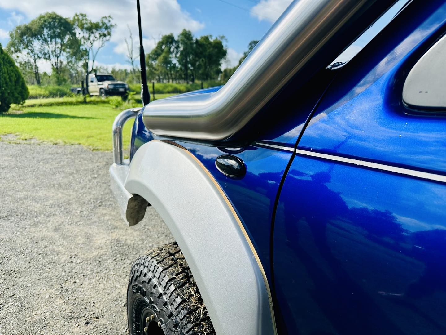 Nissan Navara D22 - 4" Recessed/Cover Up Snorkel for Safari Snorkel