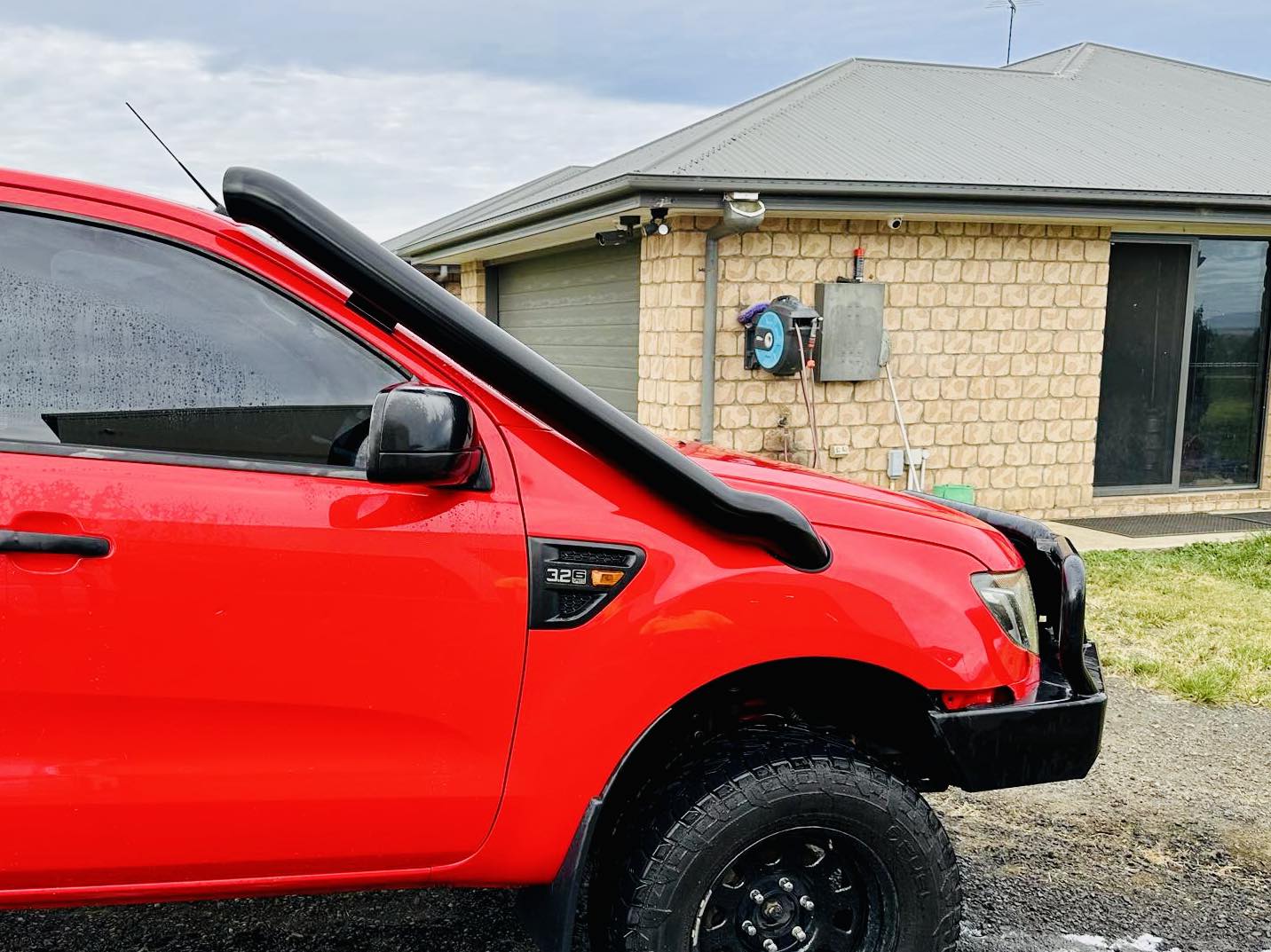 Ford PX1-3 Ranger (3.2Lt) 4" Mid Entry Snorkel